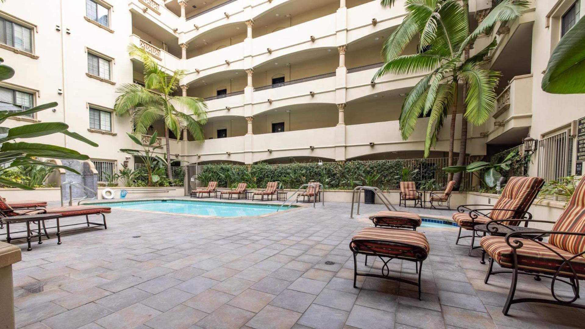 Holiday In La - 1Br With Free Parking, Laundry, Pool 洛杉矶 外观 照片